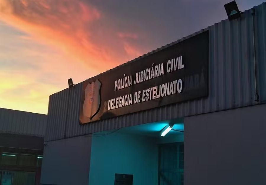 Servidor foragido após descoberta de fraude de R$ 21 milhões na Justiça de MT se entrega à polícia