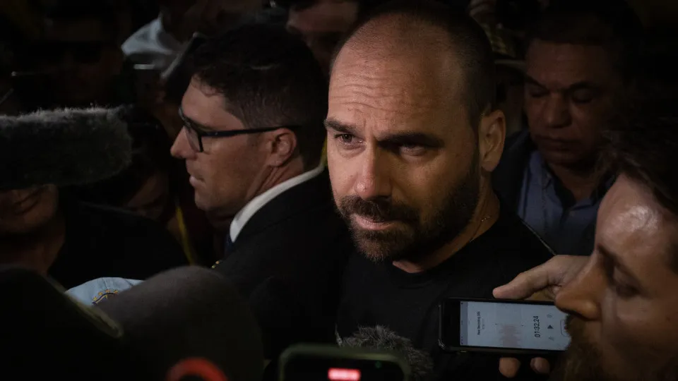 Eduardo Bolsonaro pode ser cassado; Conselho de Ética já analisa caso