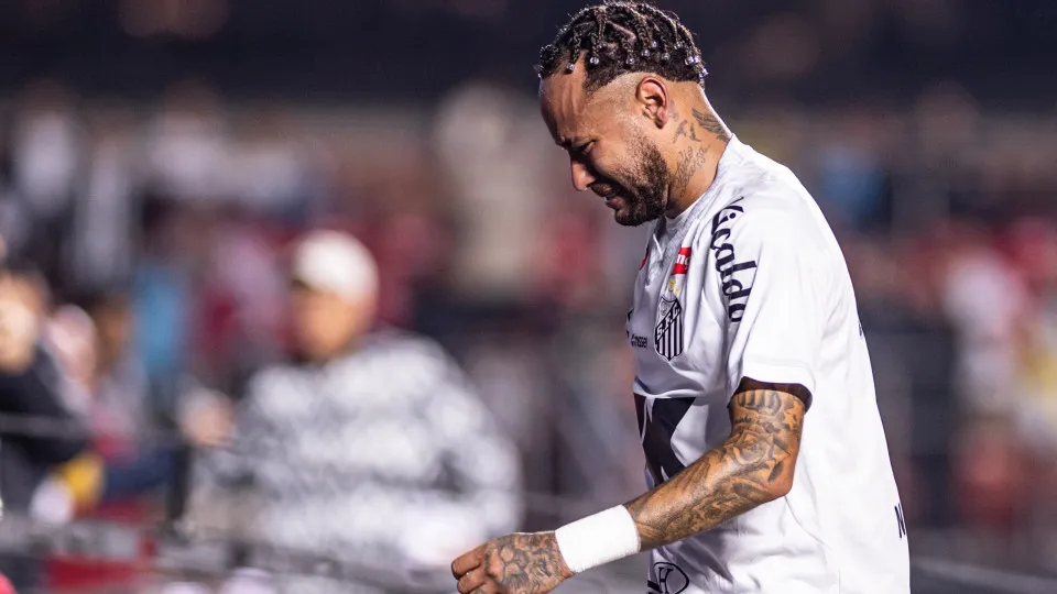 Neymar sofre pior derrota da carreira, chora e desabafa: 'Foi uma m...'