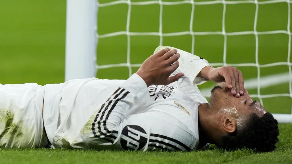 Bellingham será operado e faz 'soar alerta' no Real Madrid