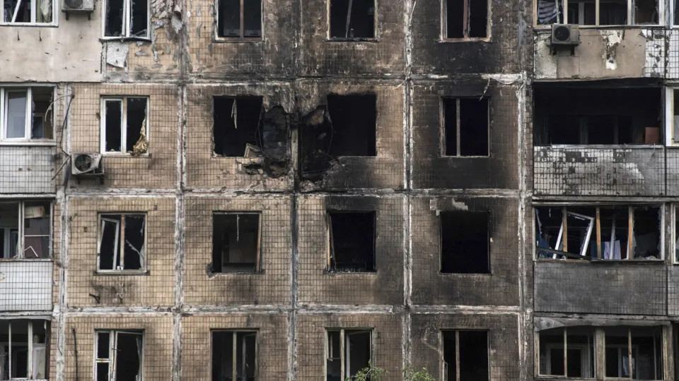 Kiev denuncia ataque russo com mais de 100 drones após fim de trégua